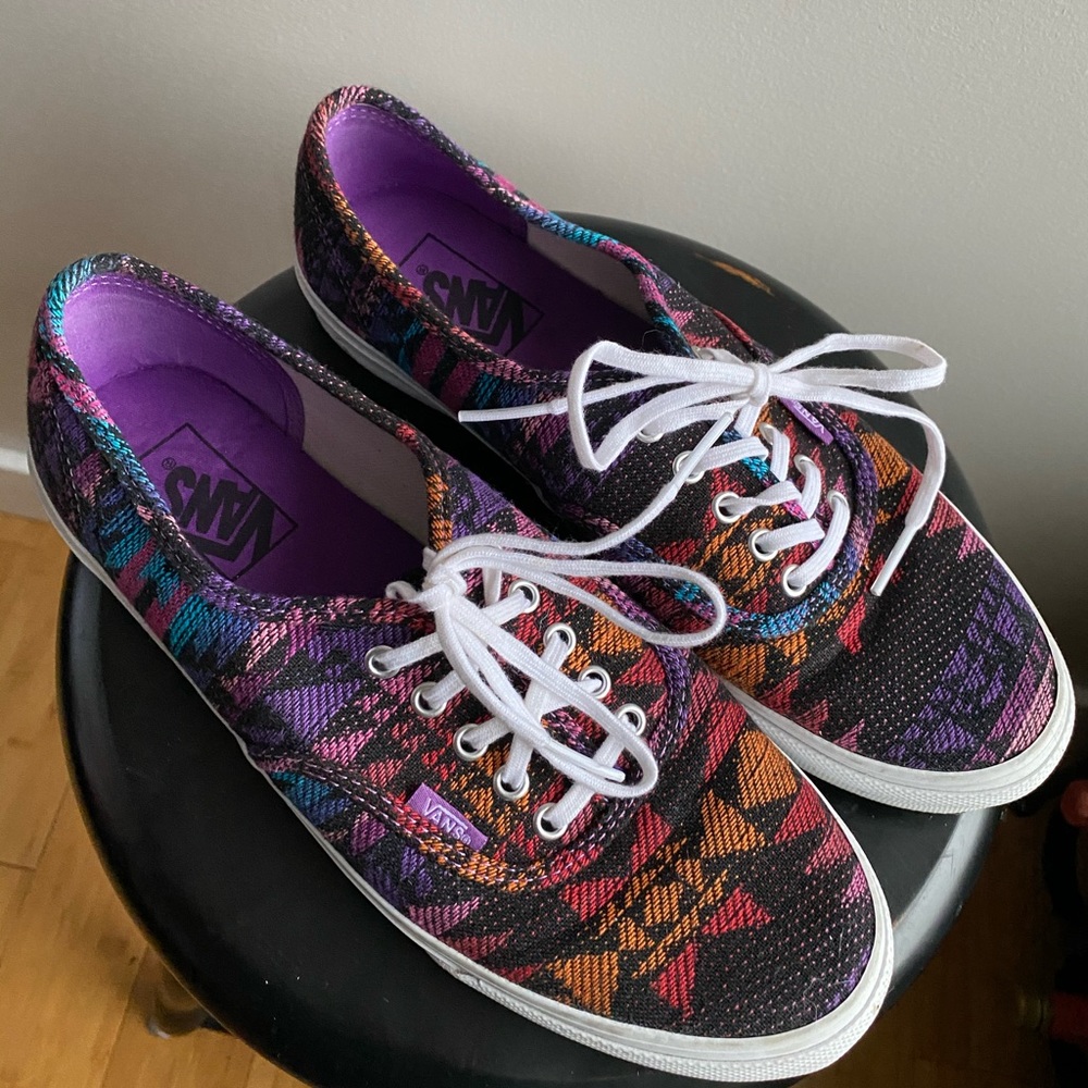 Vans unique Arizona vibe sneakers